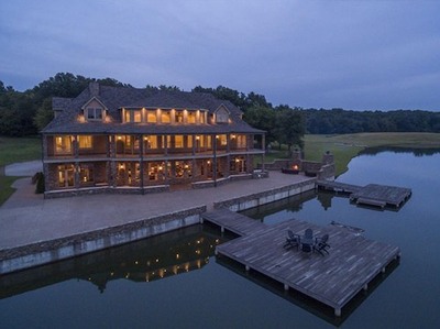 John and Lisa Robinson Lakeside Mansion